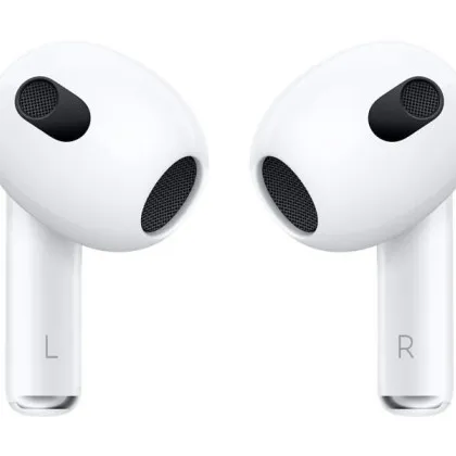 Навушники Apple AirPods 3 with Lightning Charging Case (MPNY3)